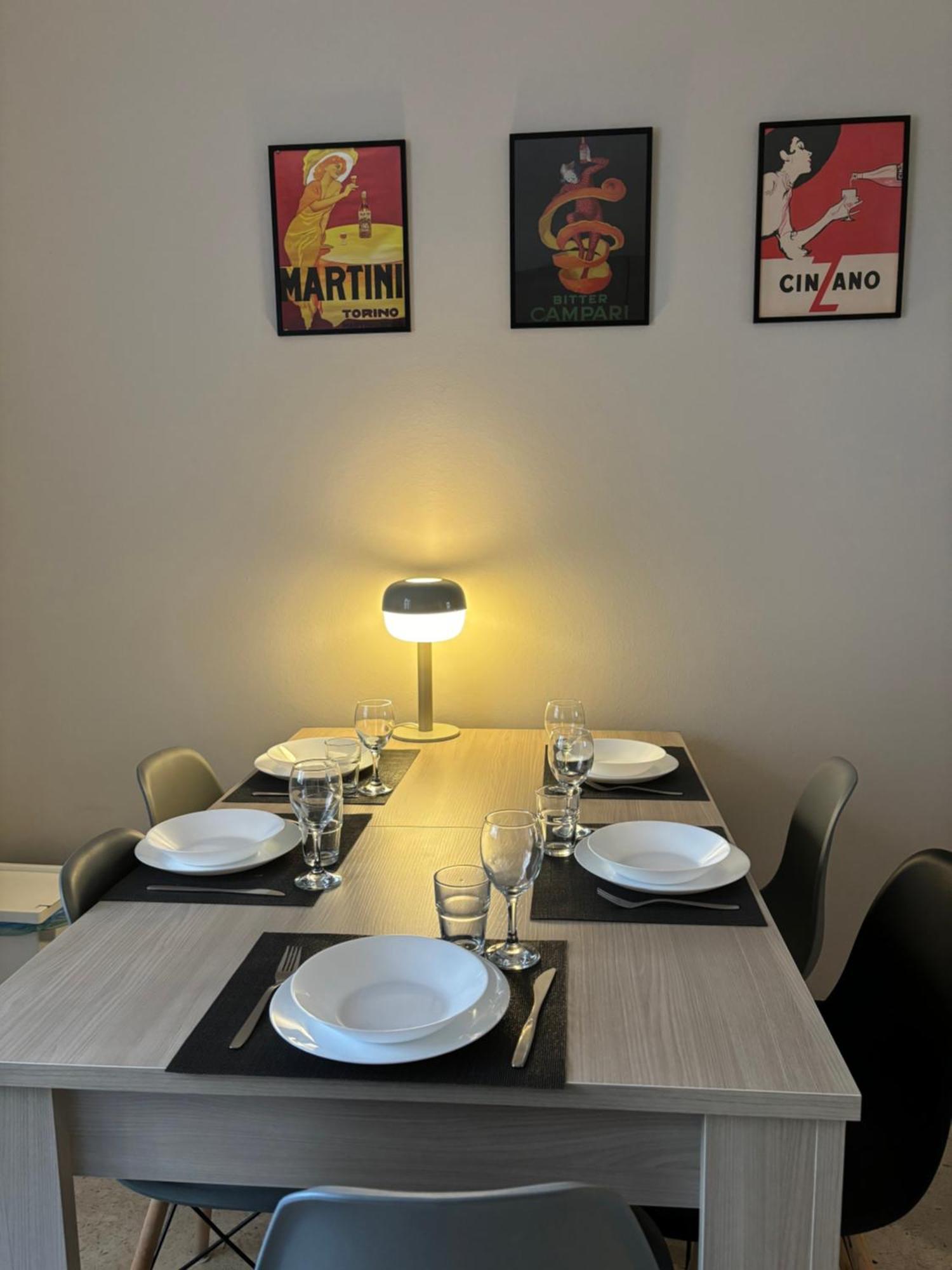 Casa Rita Apartment Милано Екстериор снимка